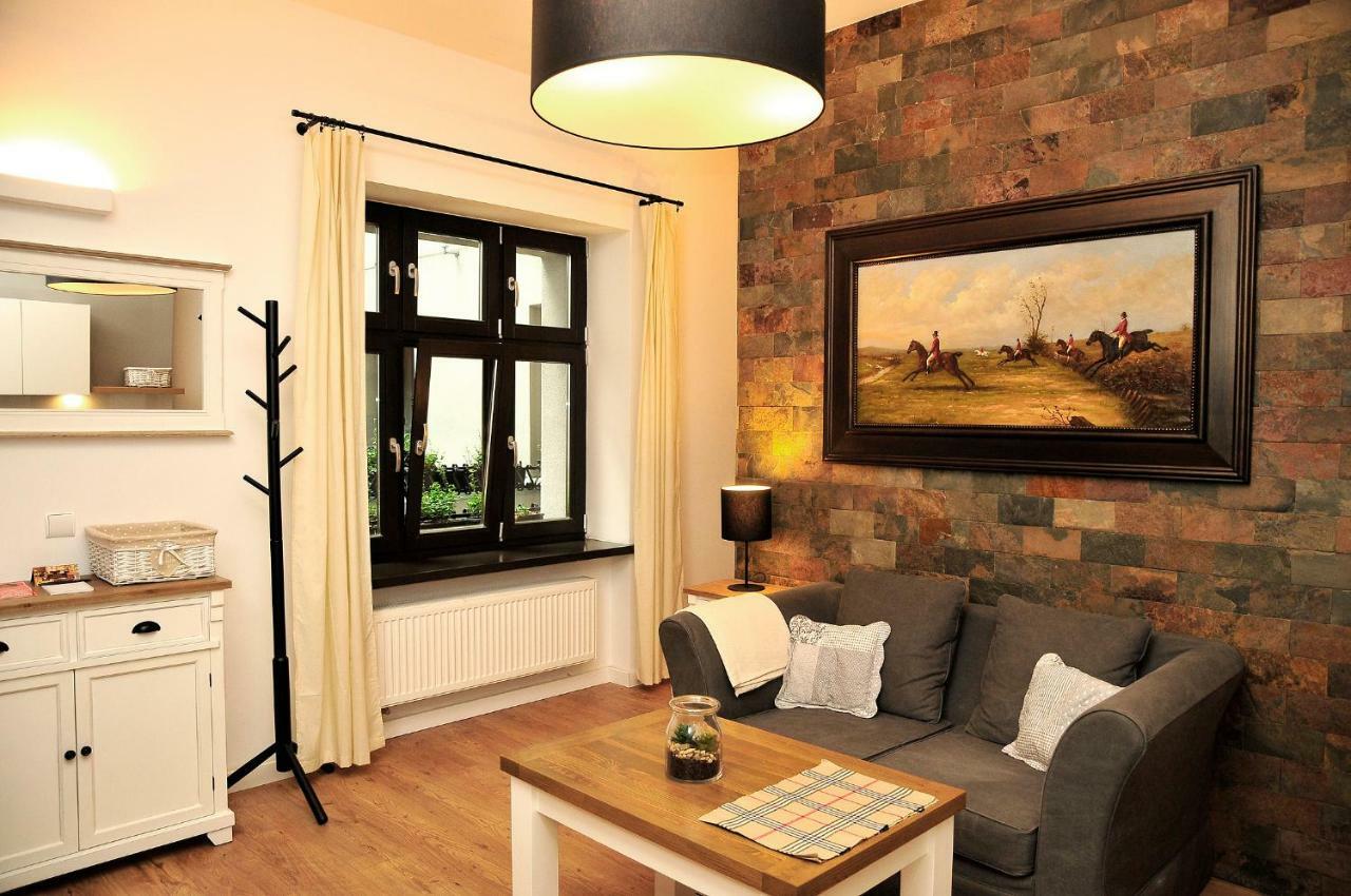 Apartamenty Kopernika 14 ทอรูน ภายนอก รูปภาพ